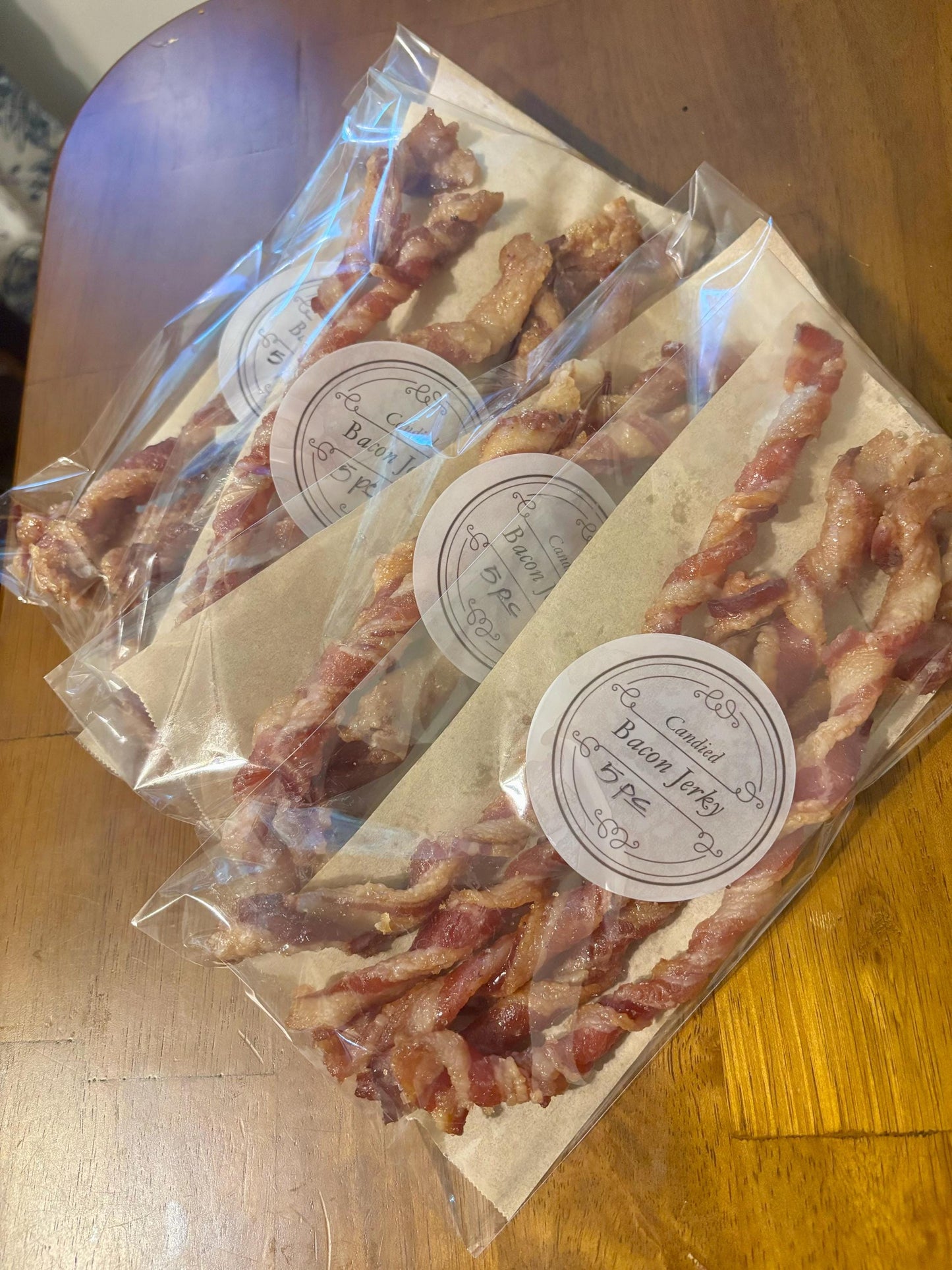 Gourmet bacon jerky twists - 22 flavor choices